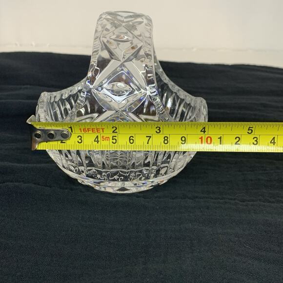 Lead Crystal Heavy Cut Glass Etched Flower Basket w/ Handle Candy Dish Decor - Picture 9 of 9